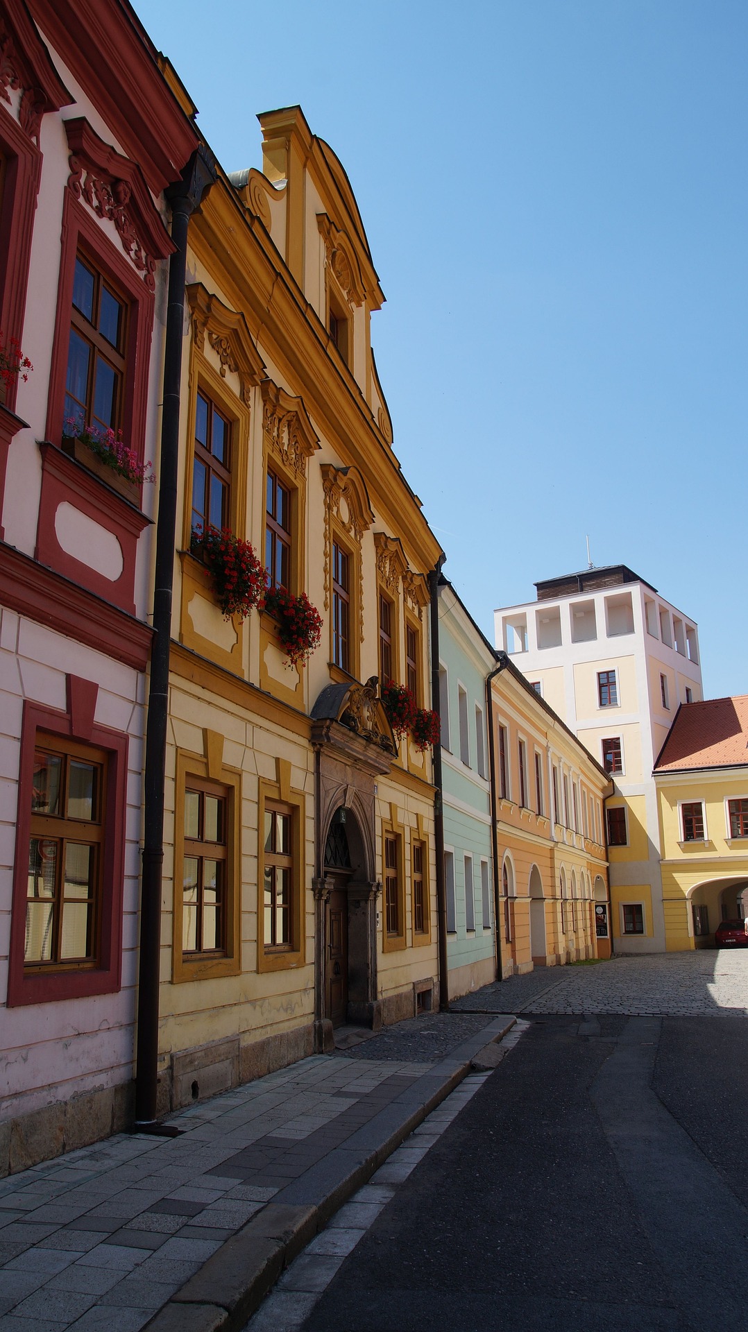 hradec-kralove-3325988_1920