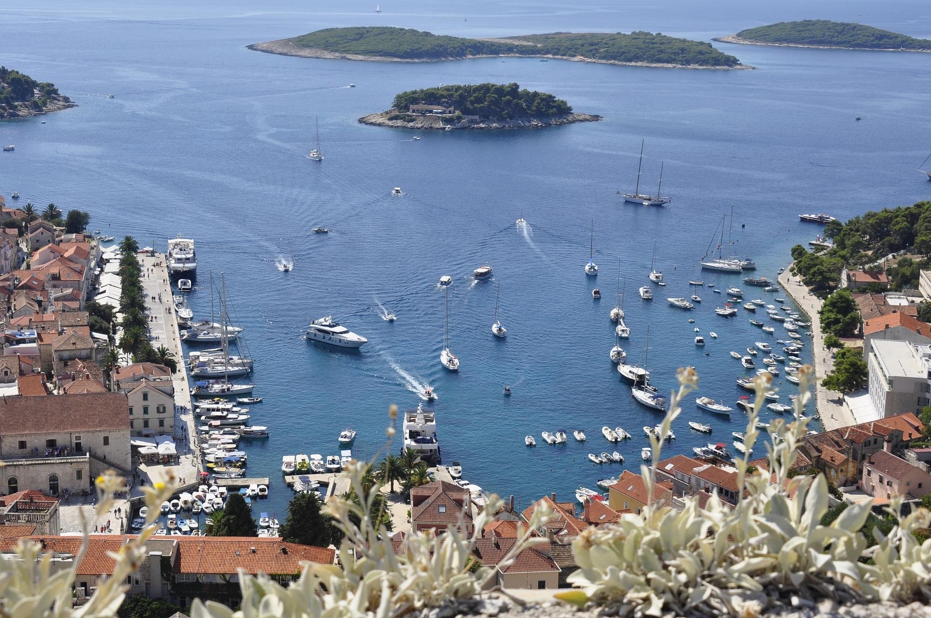 hvar