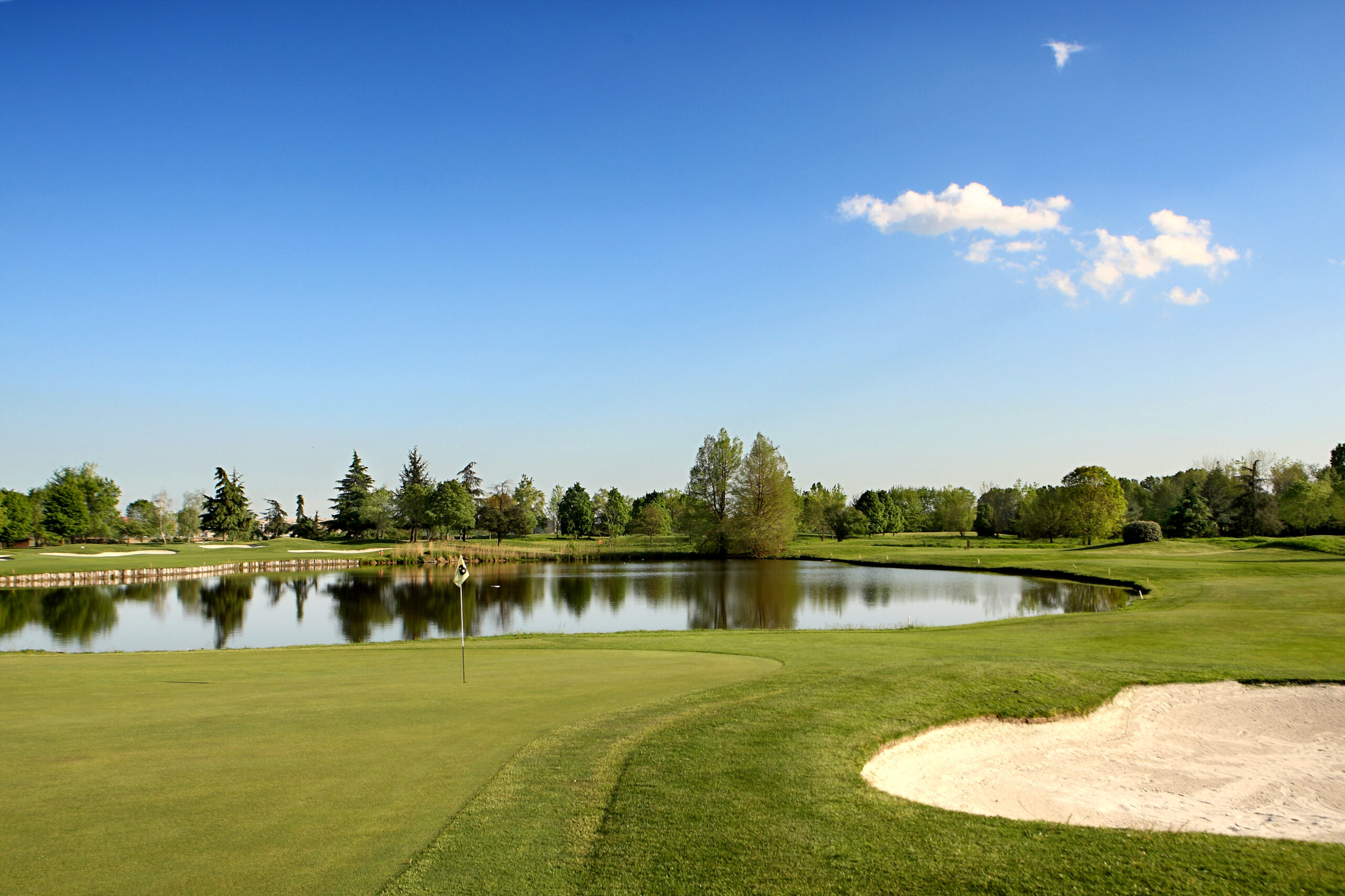 Golf club Tolcinasco 6